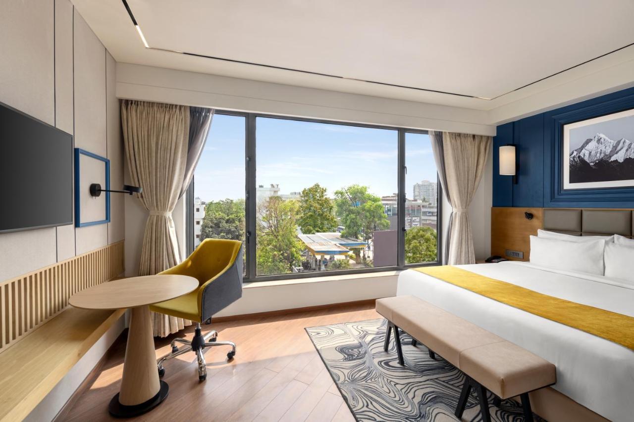 Ramada Encore By Wyndham Siliguri Sevoke Road Εξωτερικό φωτογραφία