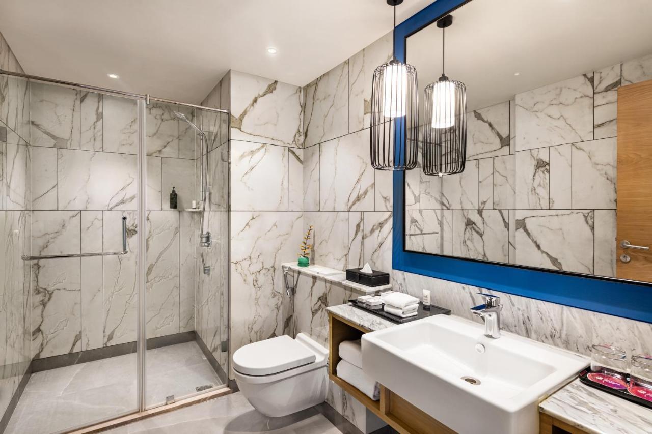 Ramada Encore By Wyndham Siliguri Sevoke Road Εξωτερικό φωτογραφία