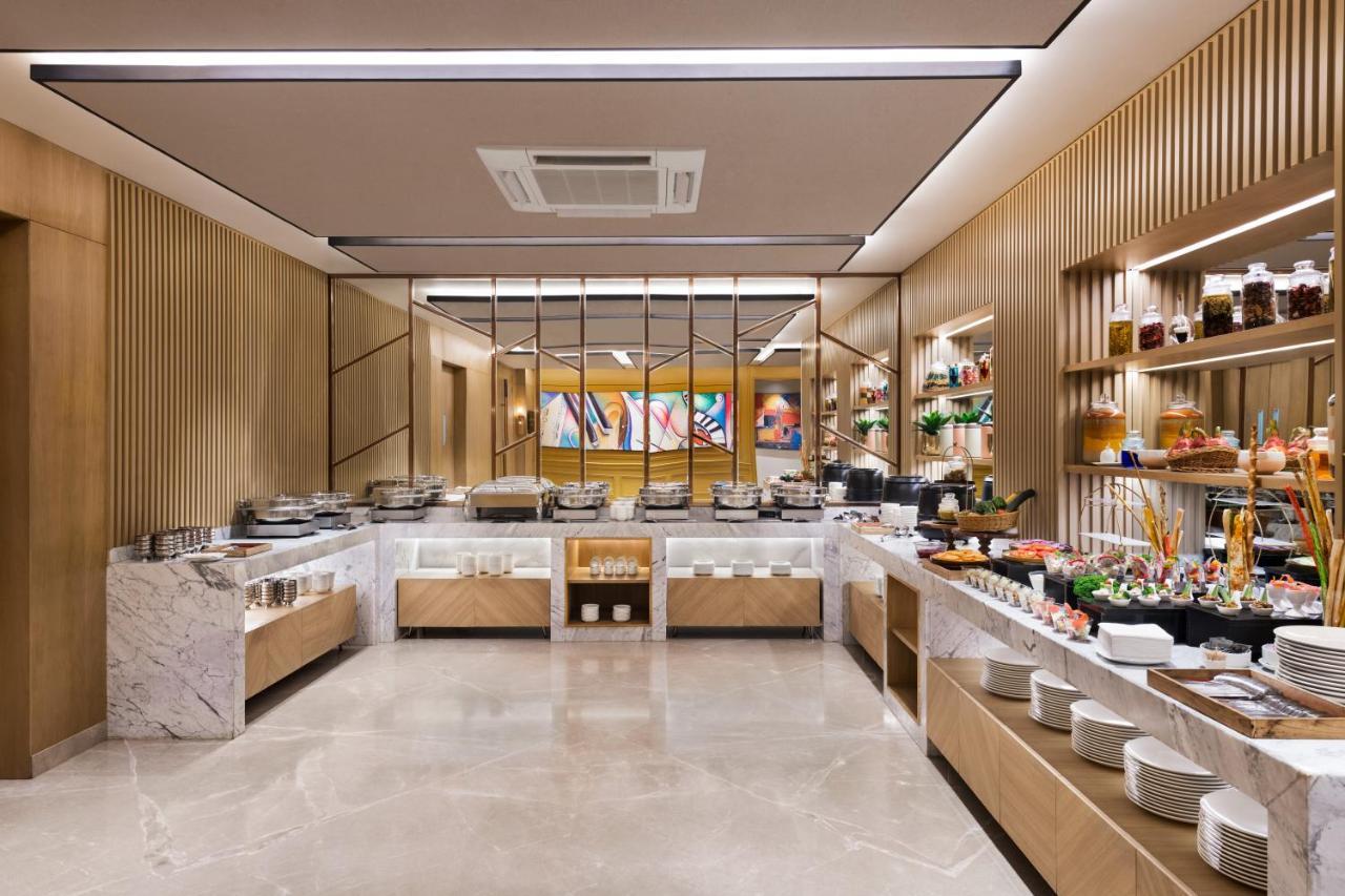 Ramada Encore By Wyndham Siliguri Sevoke Road Εξωτερικό φωτογραφία