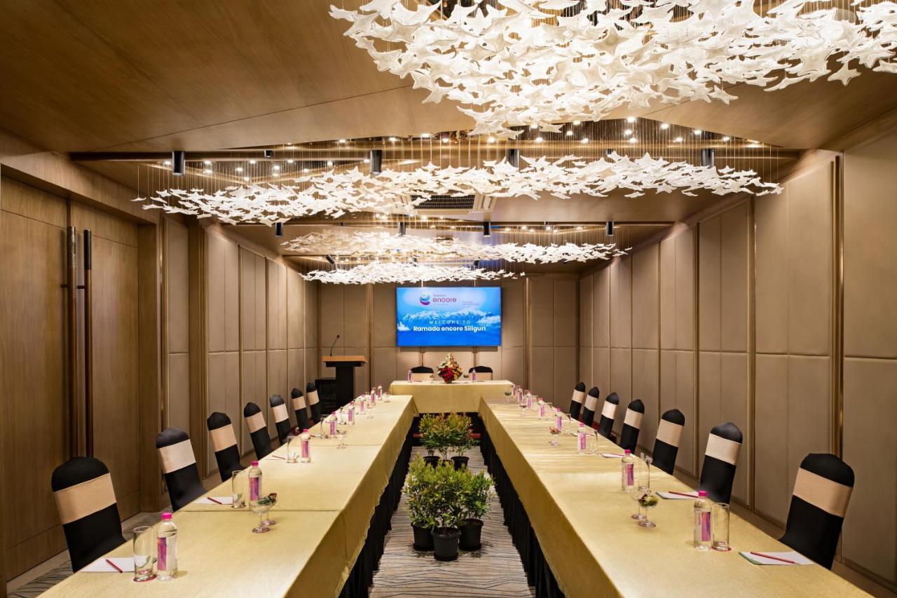 Ramada Encore By Wyndham Siliguri Sevoke Road Εξωτερικό φωτογραφία
