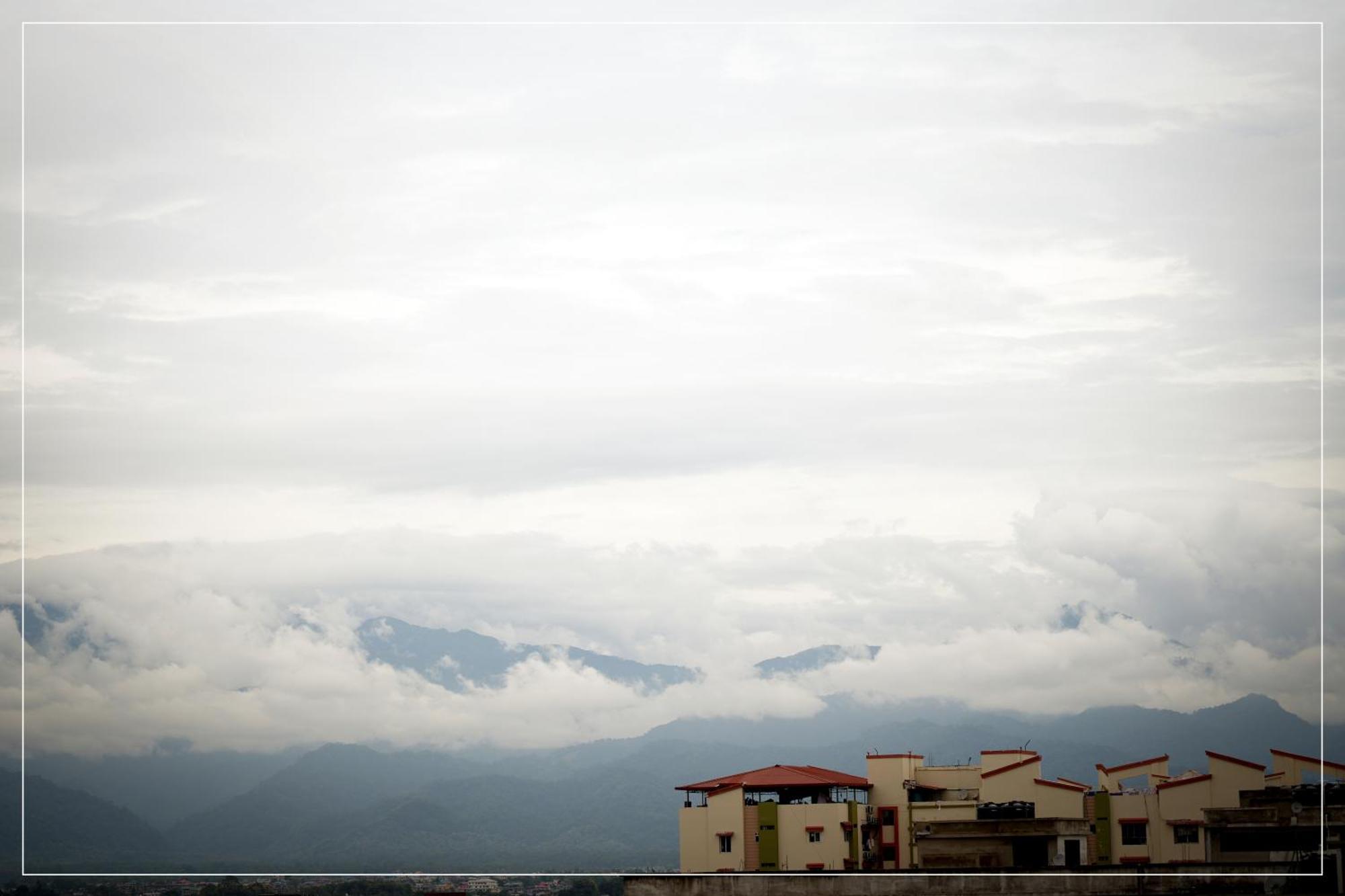 Ramada Encore By Wyndham Siliguri Sevoke Road Εξωτερικό φωτογραφία