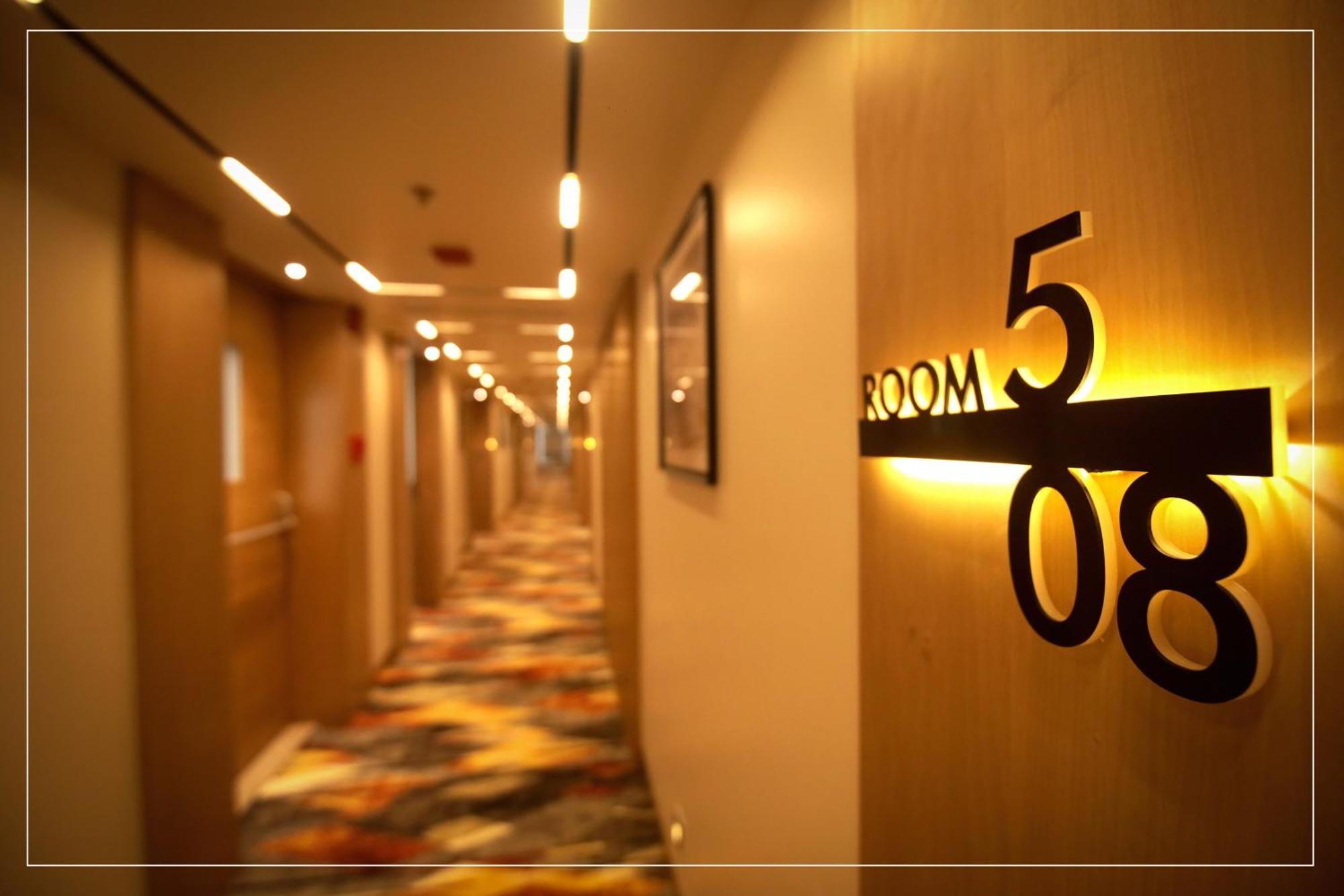 Ramada Encore By Wyndham Siliguri Sevoke Road Εξωτερικό φωτογραφία
