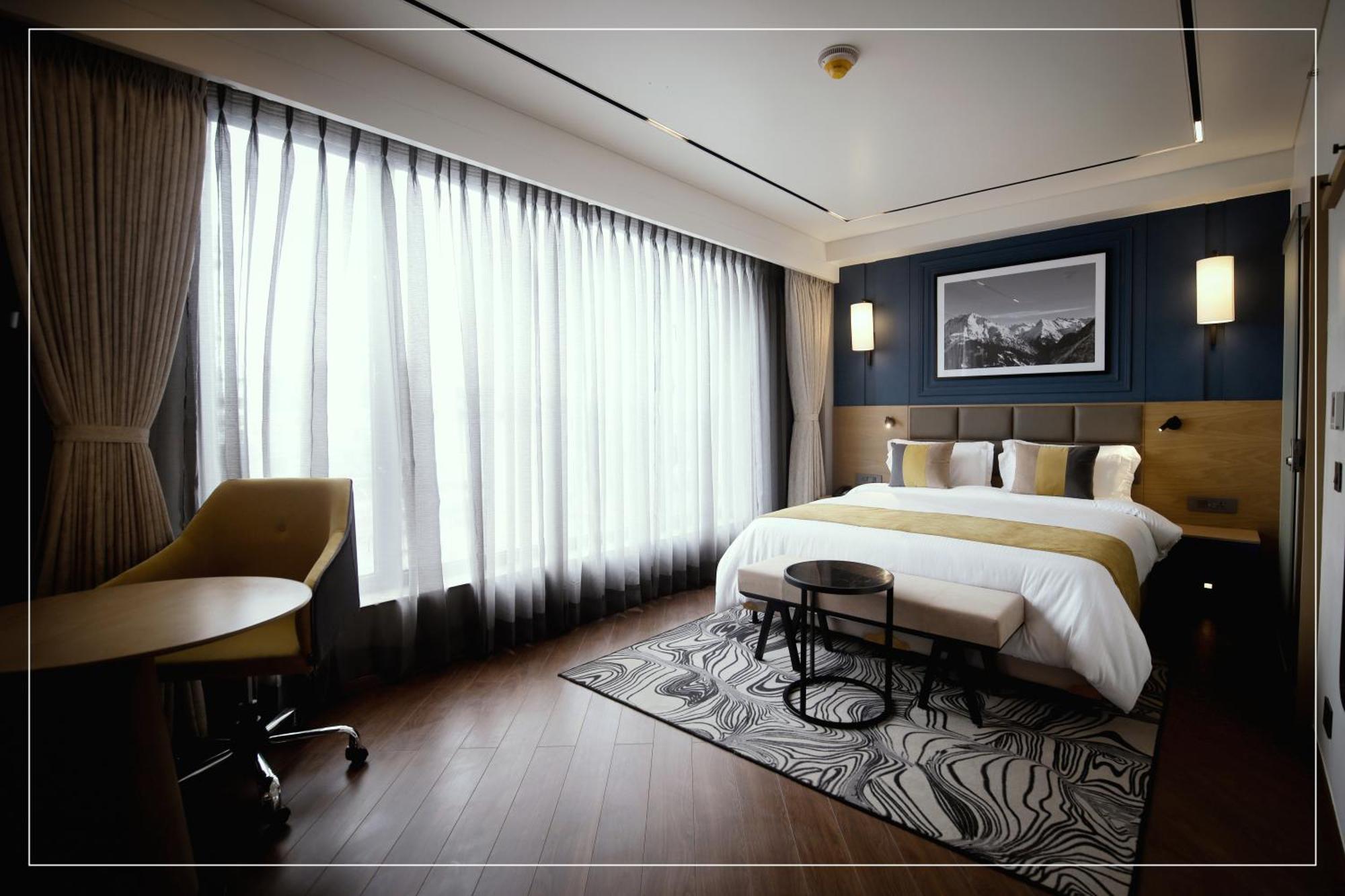 Ramada Encore By Wyndham Siliguri Sevoke Road Εξωτερικό φωτογραφία